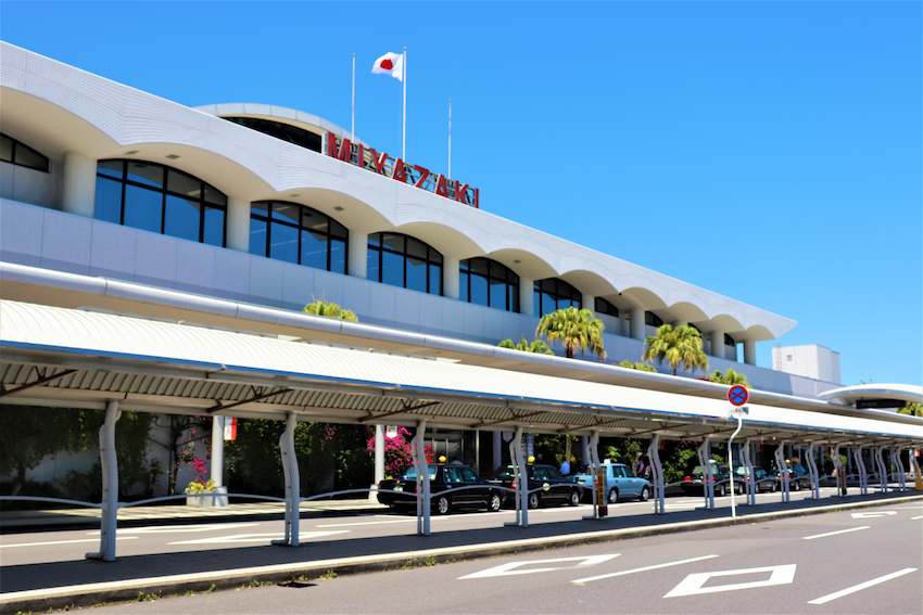 airport_sml airport_sml